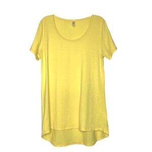 New - LULAROE CLASSIC T Short Sleeve, Scoop Neck Top Solid Yellow - Size Small